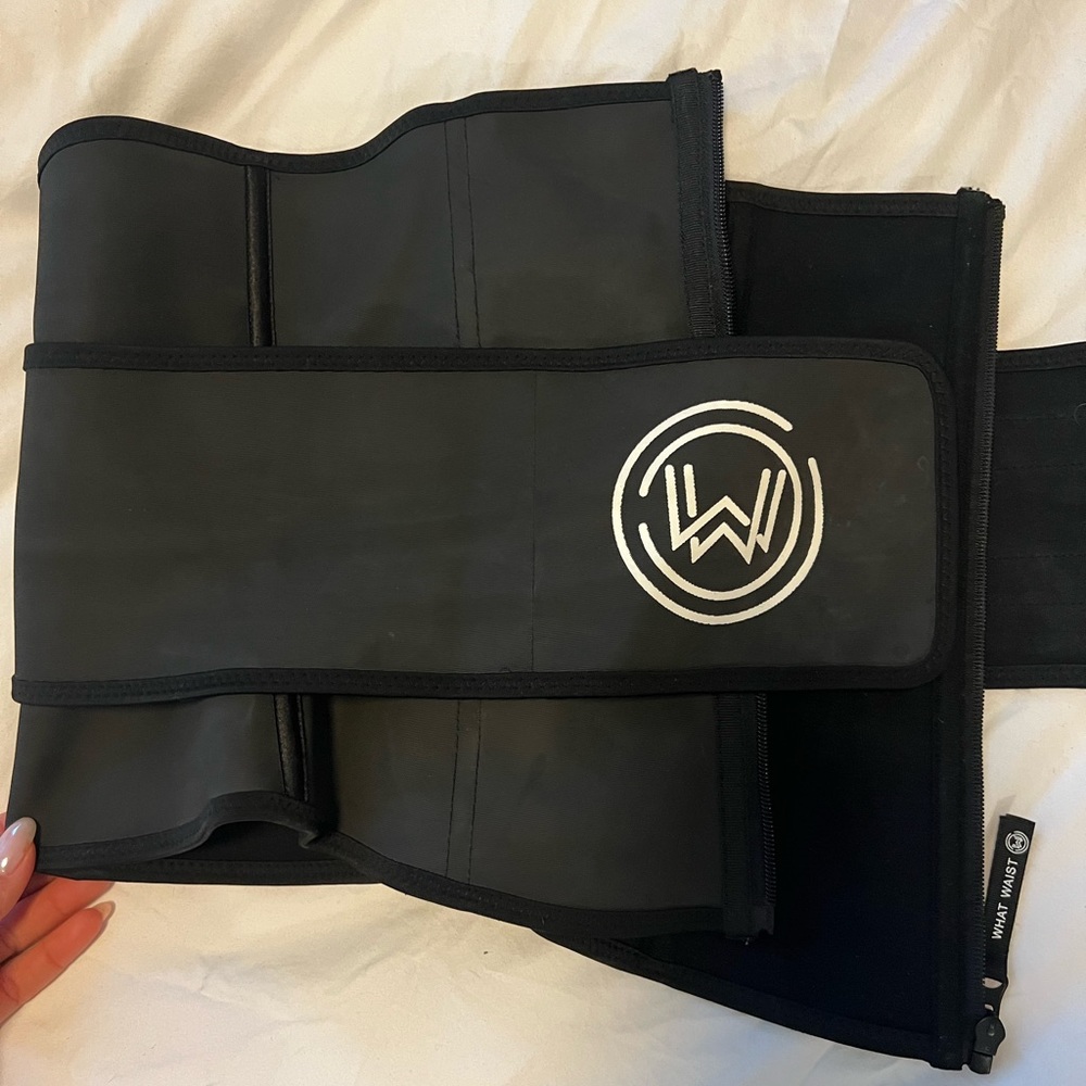 What waist trainer